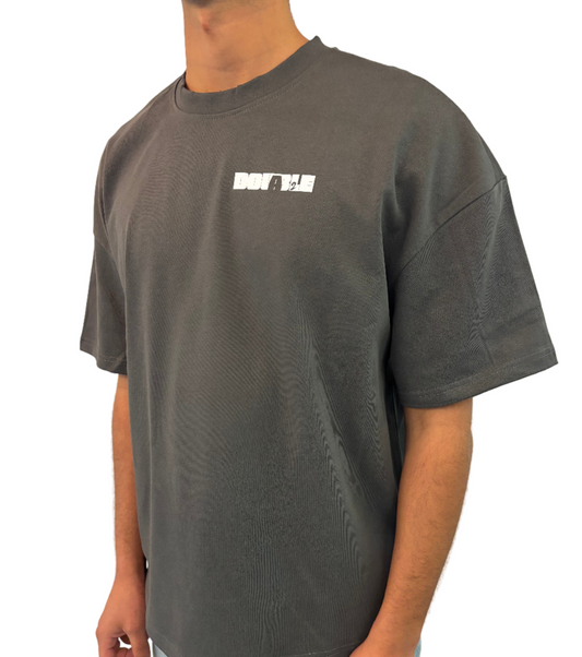 THE DARK GREY TEE